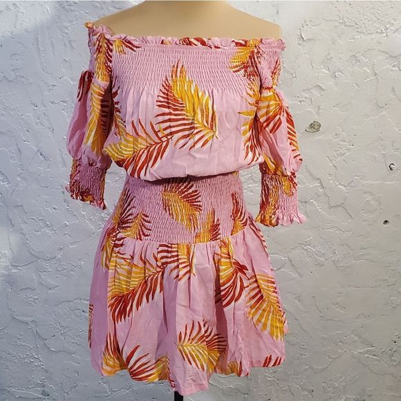The sang mini Print ruffle off shoulder  Summer Coquette dress size  Medium - Picture 6 of 12